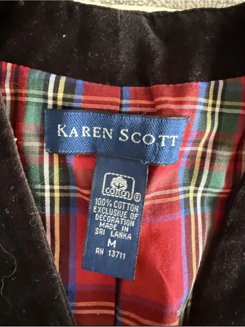 Ugly Christmas Vest Velvet Embroidered Wreaths Tartan Plaid Back 90s VTG Medium - Picture 4 of 12